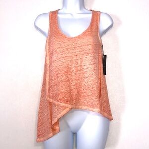 The T Refinery Scoop Neck Tank Peach